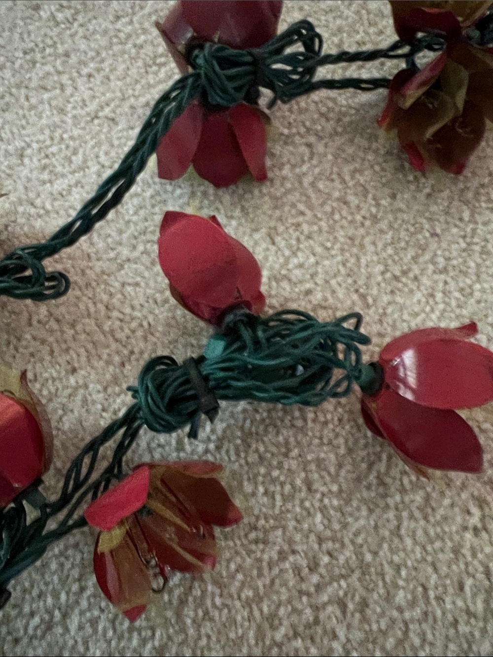Red Flower String Lights - brand new - Picture 4 of 6